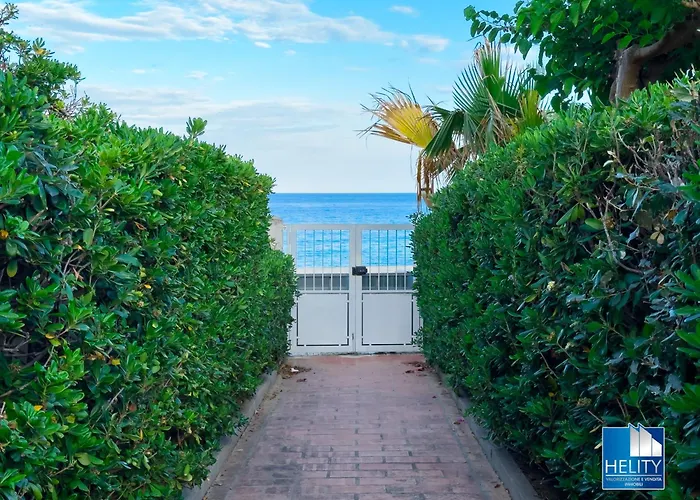 Calalunga Pietragrande - Seaside Paradise Haven Montepaone Lido